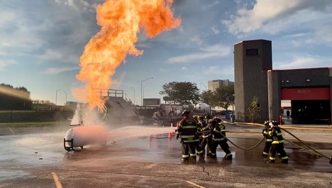 Illinois hopes to boost volunteer firefighter force with new tax credit