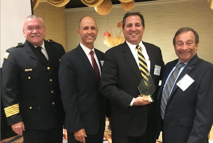 Metro Paramedics, Elmhurst Fire Department Receive Best Innovation Award